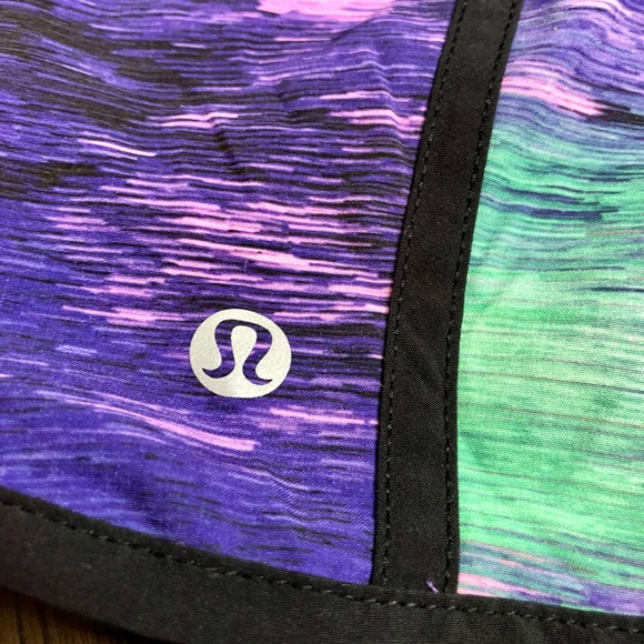 Lululemon trackers size 8 - Picture 4 of 4